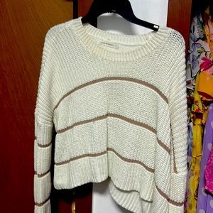 Moon and Madison size large long sleeve sweater very soft